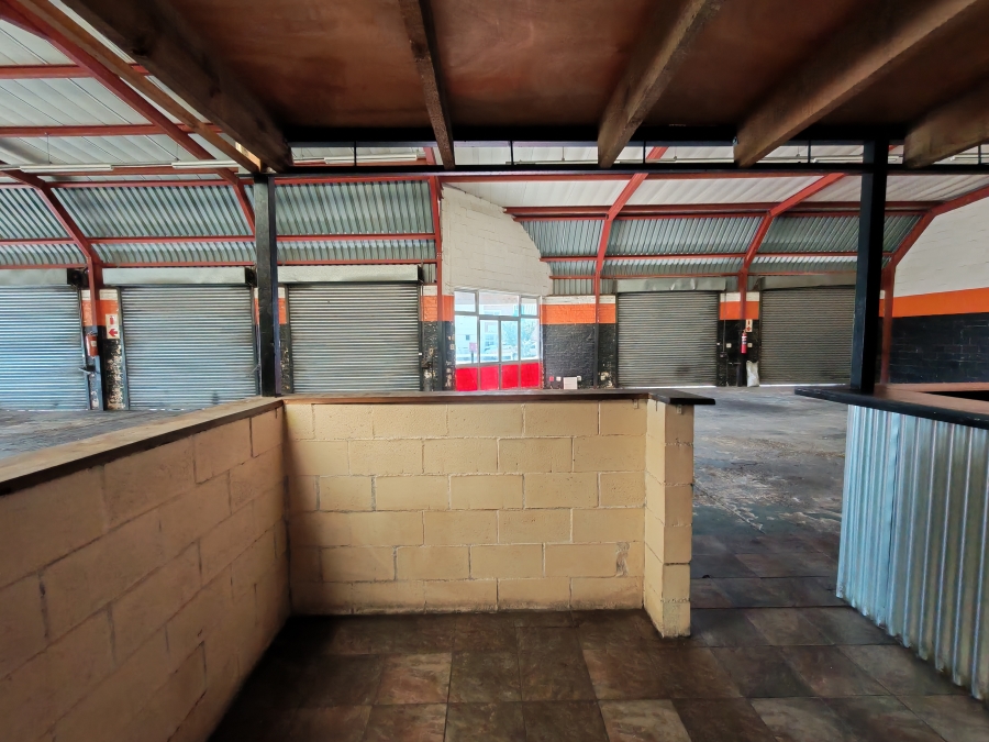 To Let commercial Property for Rent in Somerset West Business Park Western Cape